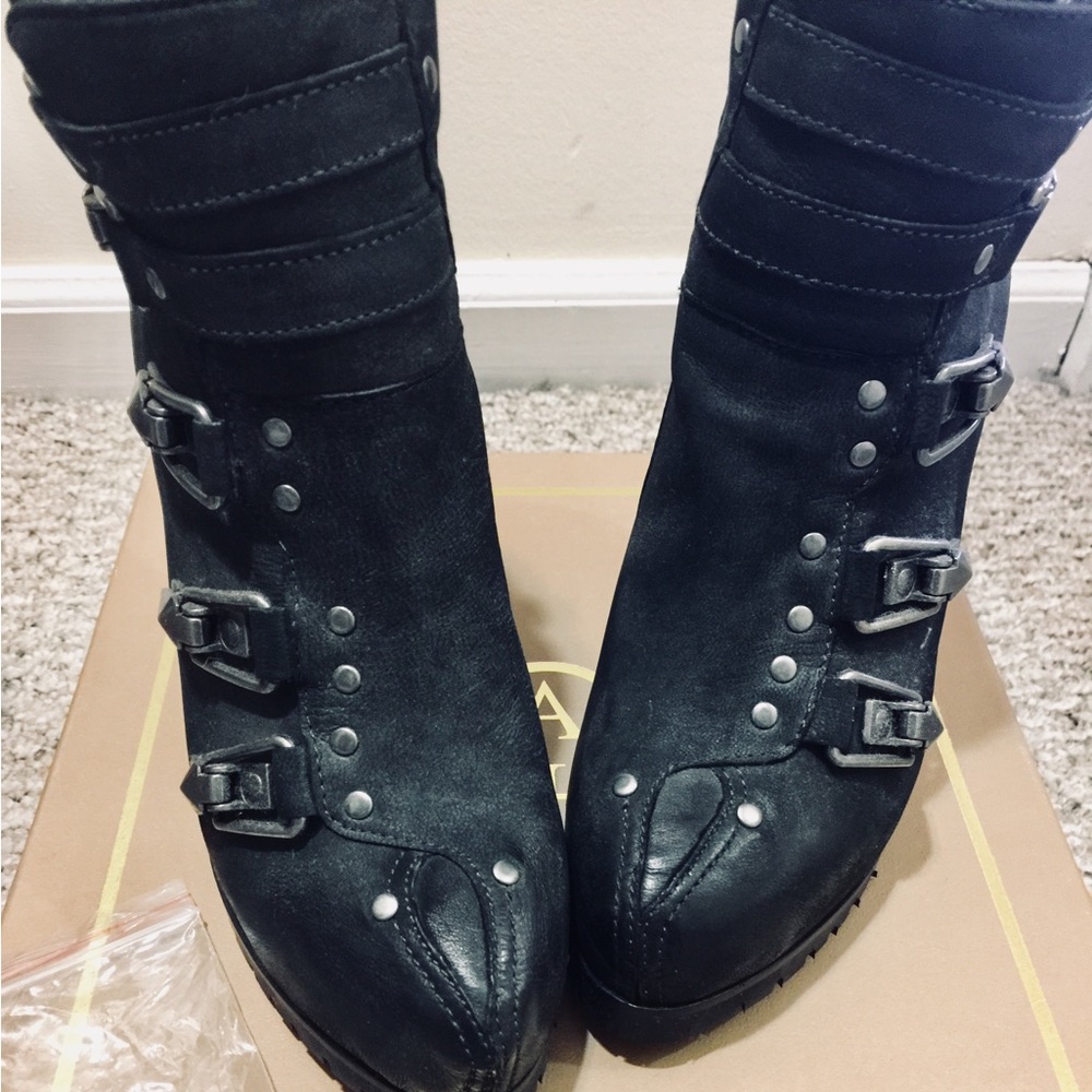 ASH Sexy bootie